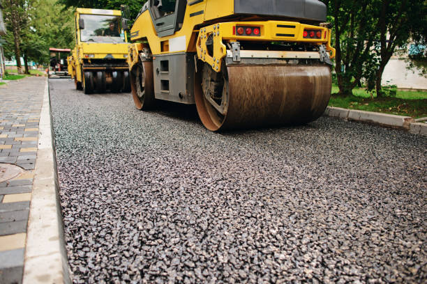 Best Driveway Paving Company  in Summit, IL